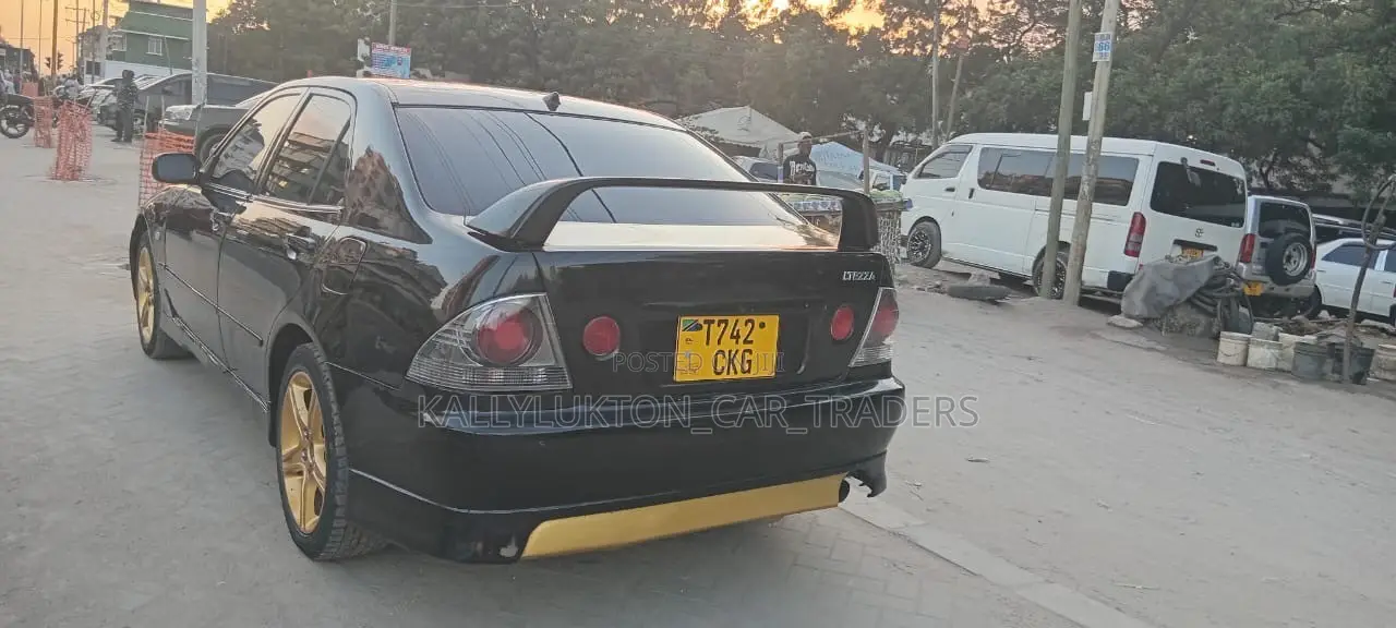 Toyota Altezza 2002 Black