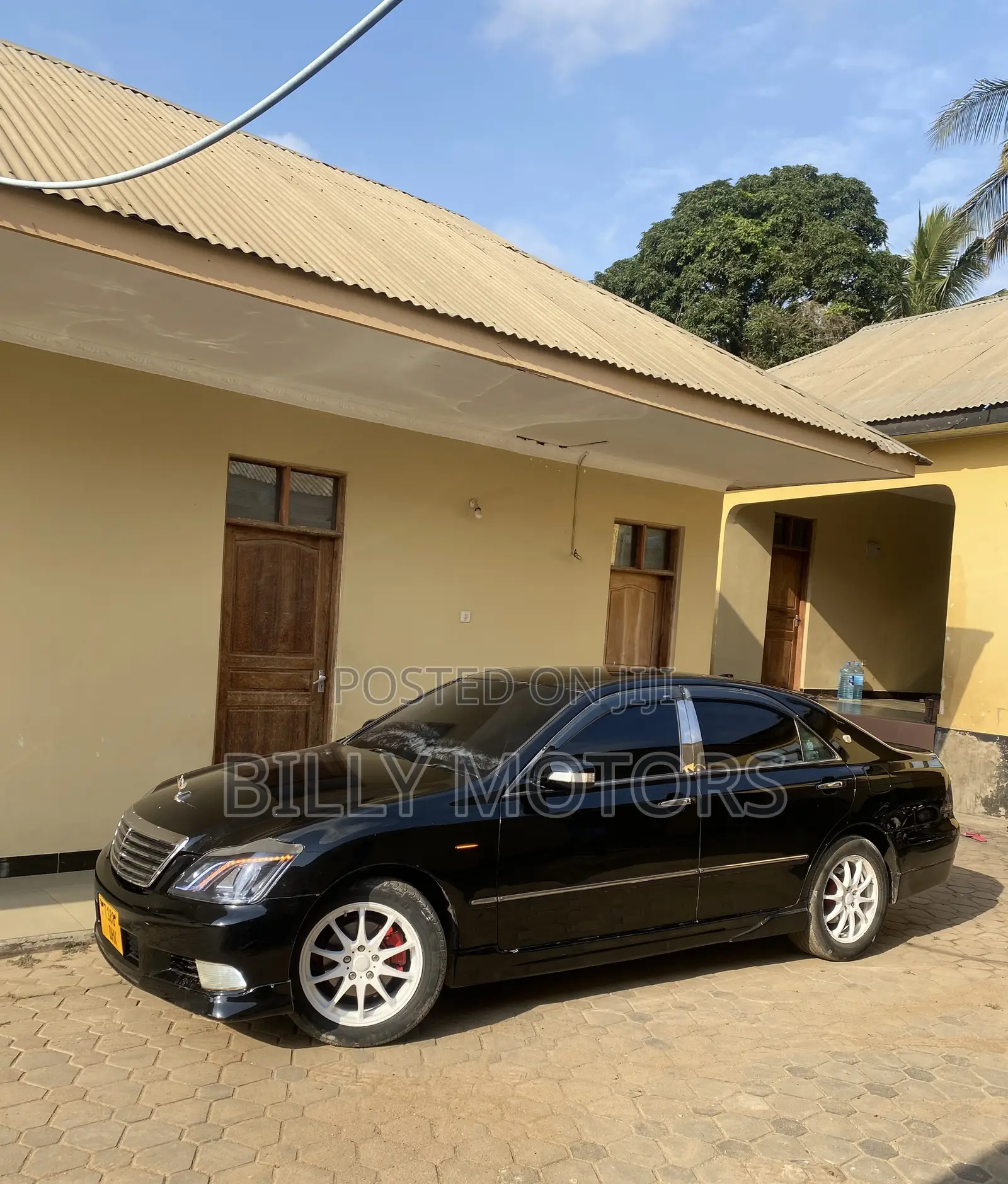 Toyota Crown Royale 2005 Black
