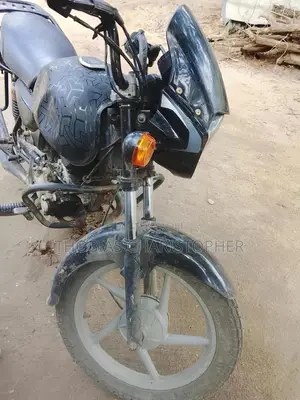 Bajaj Boxer 2020 Black