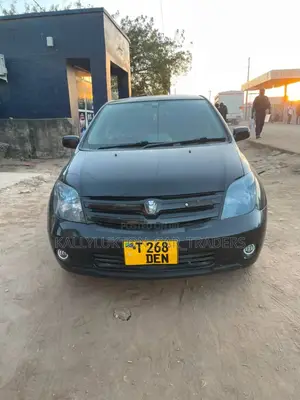 Toyota IST 2005 Black