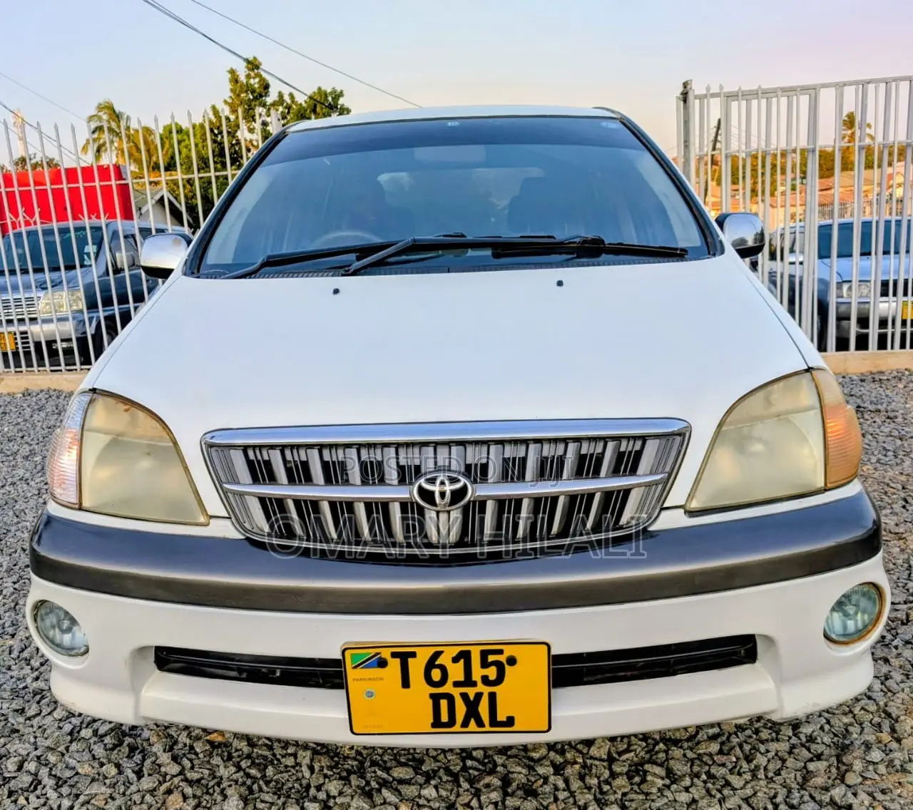 Toyota Nadia 2002 White