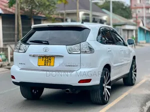 Toyota Harrier 2007 White