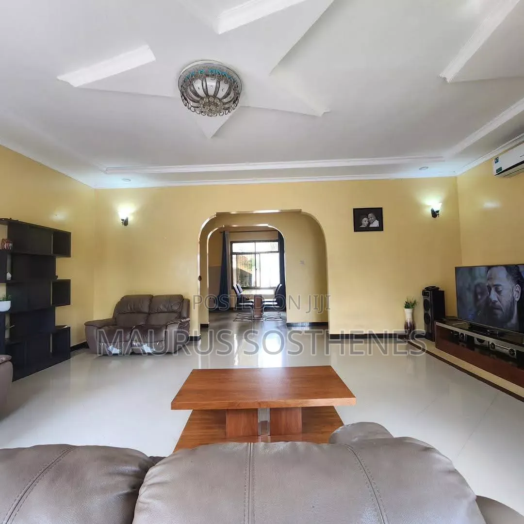 3bdrm House in Magole, Kitunda for sale