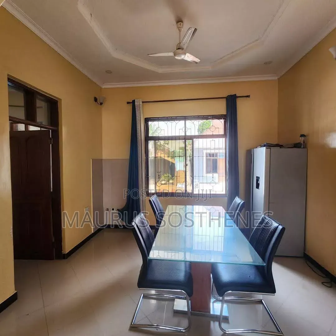 3bdrm House in Magole, Kitunda for sale