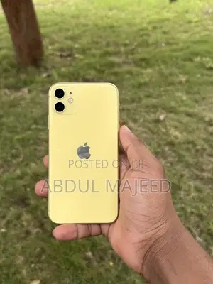 Apple iPhone 11 64 GB Yellow