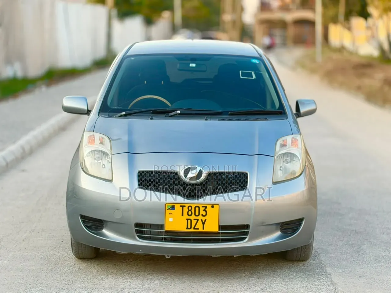 Toyota Vitz 2007 Gray