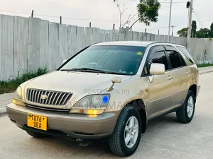Toyota Harrier 2003 Silver