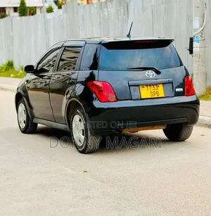 Toyota IST 2003 Black