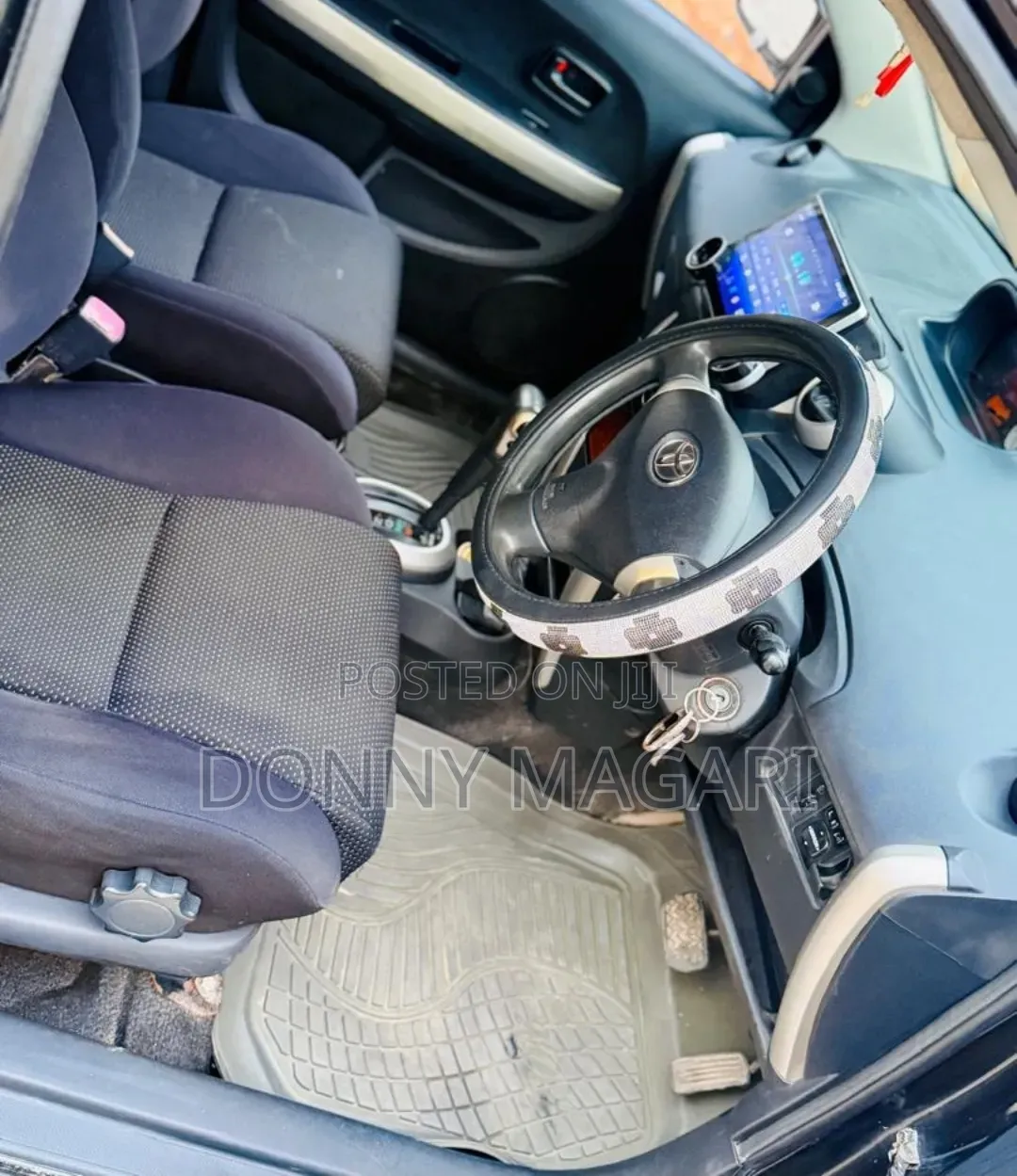 Toyota IST 2003 Black