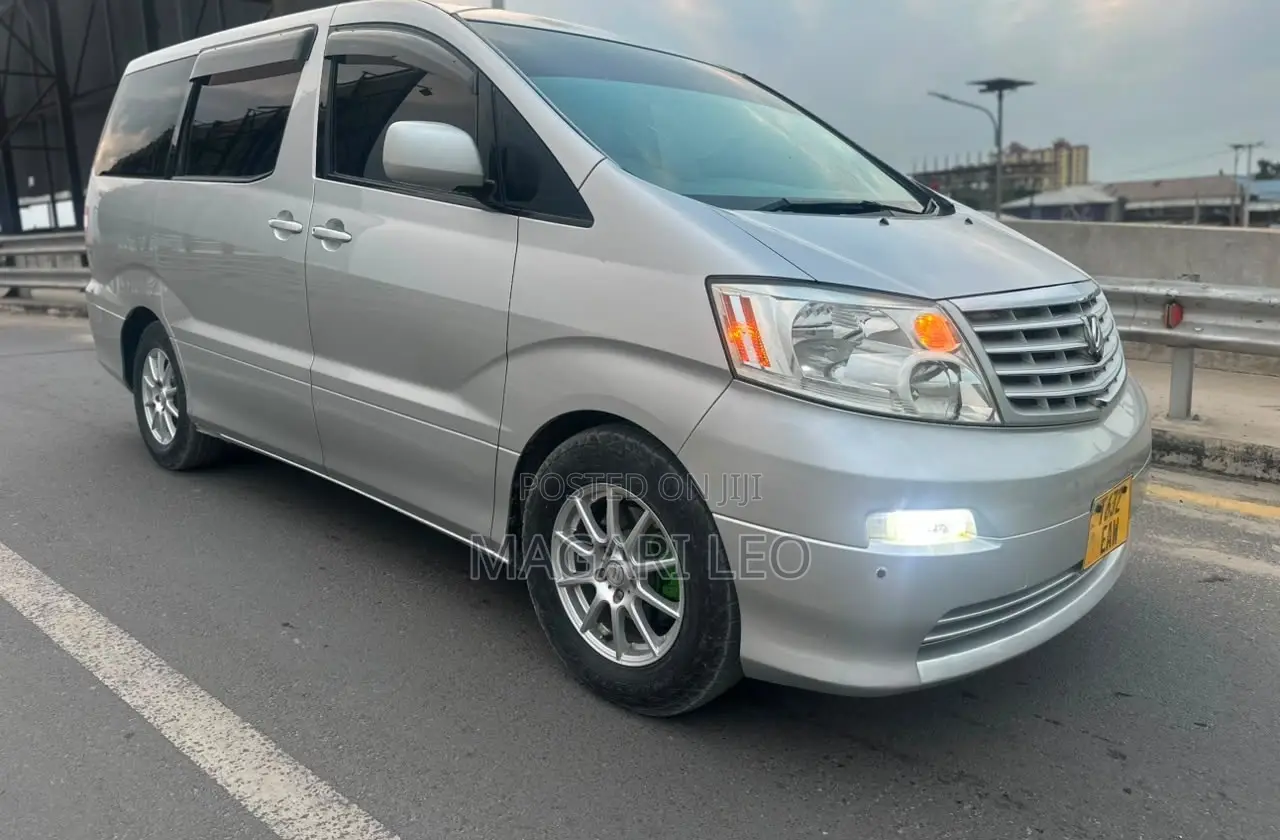 Toyota Alphard 2.4 Petrol FWD 2005 Silver