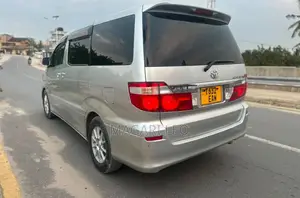 Toyota Alphard 2.4 Petrol FWD 2005 Silver