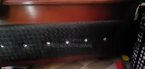 Kitanda 5/6, Mbao Original ,Kabati Milango Miwili Na Lina Kioo Full