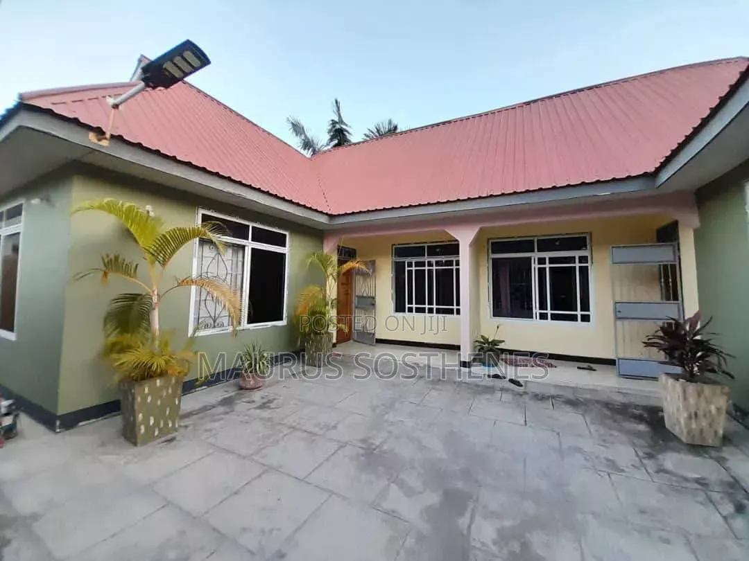 Furnished 2bdrm Apartment in Machimbo, Kitunda for rent