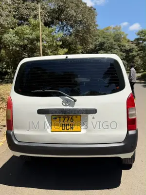 Toyota Probox 2005 White
