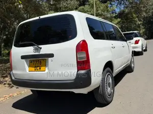Toyota Probox 2005 White