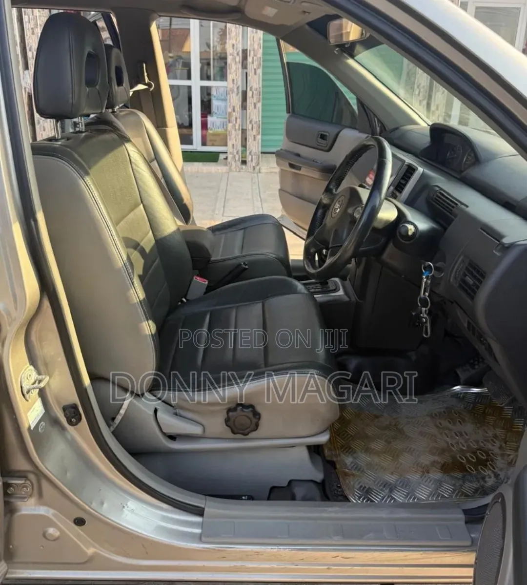 Nissan X-Trail 2004 Gray