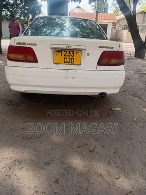 Toyota Carina 1999 White