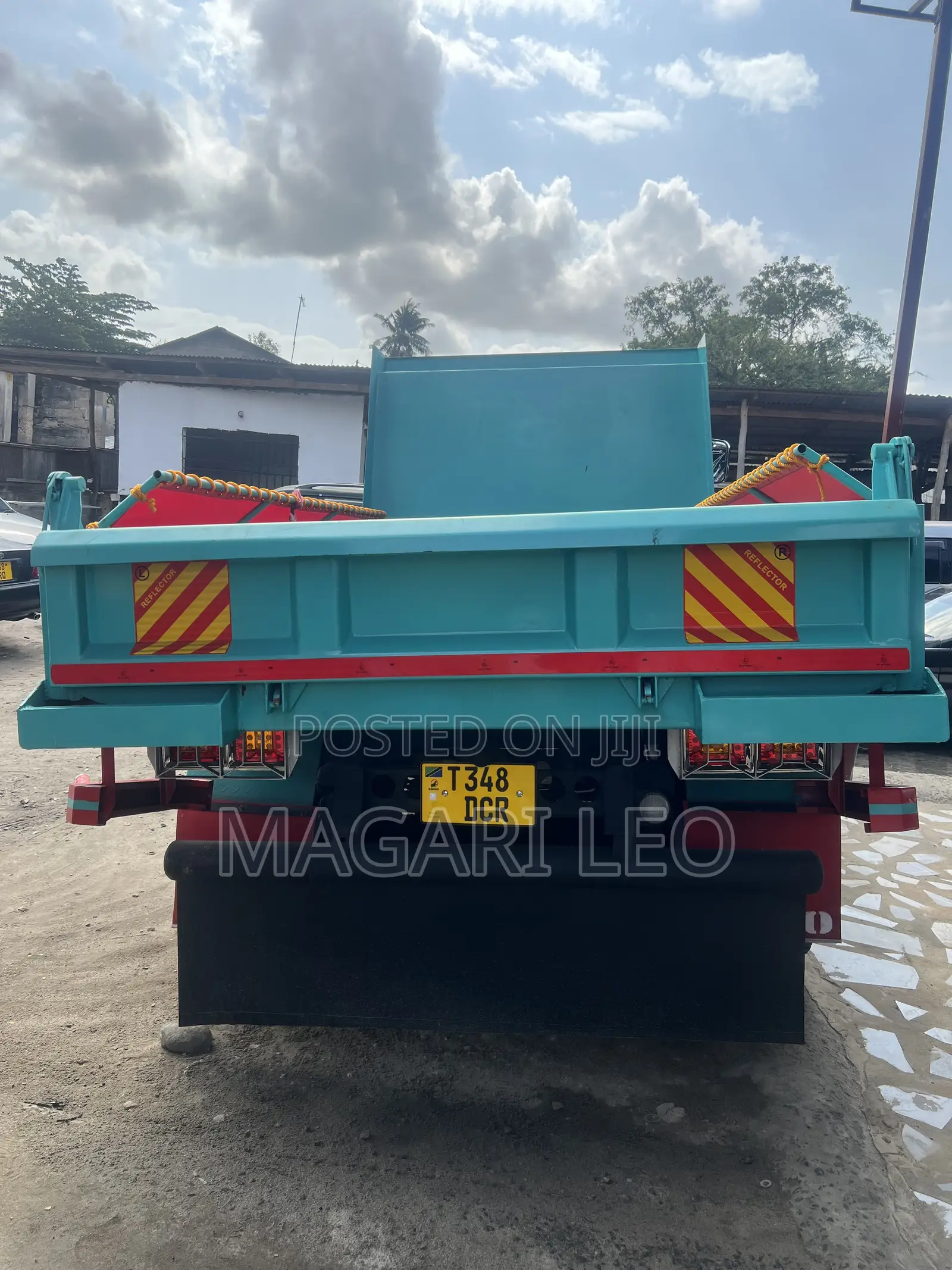 Mitsubishi Fuso Tipper