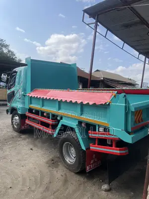 Mitsubishi Fuso Tipper
