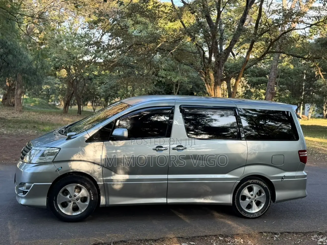Toyota Alphard 2006 Silver
