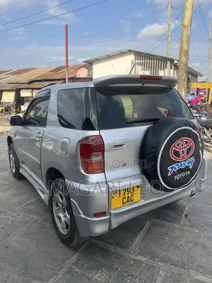 Toyota RAV4 1.8 2004 Silver