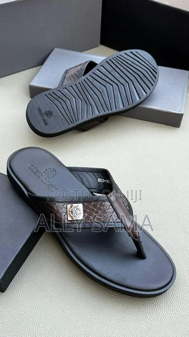 New Sandals Material Pure Leather Good Price