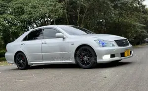 Toyota Crown 2006 Silver
