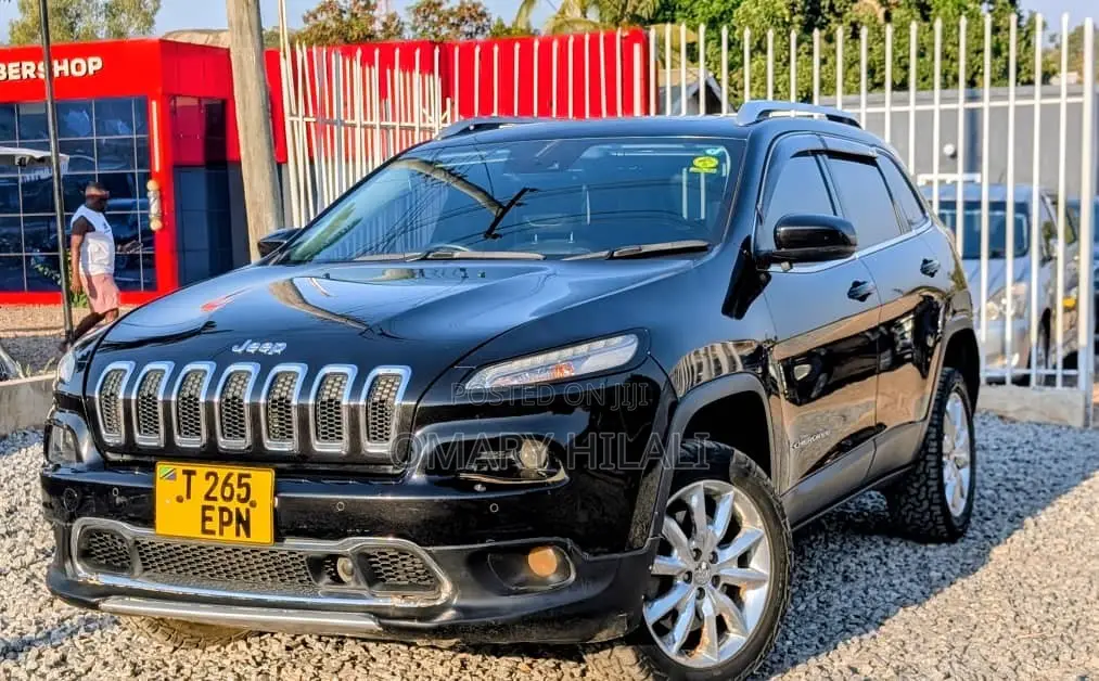 Jeep Cherokee 2015 Black