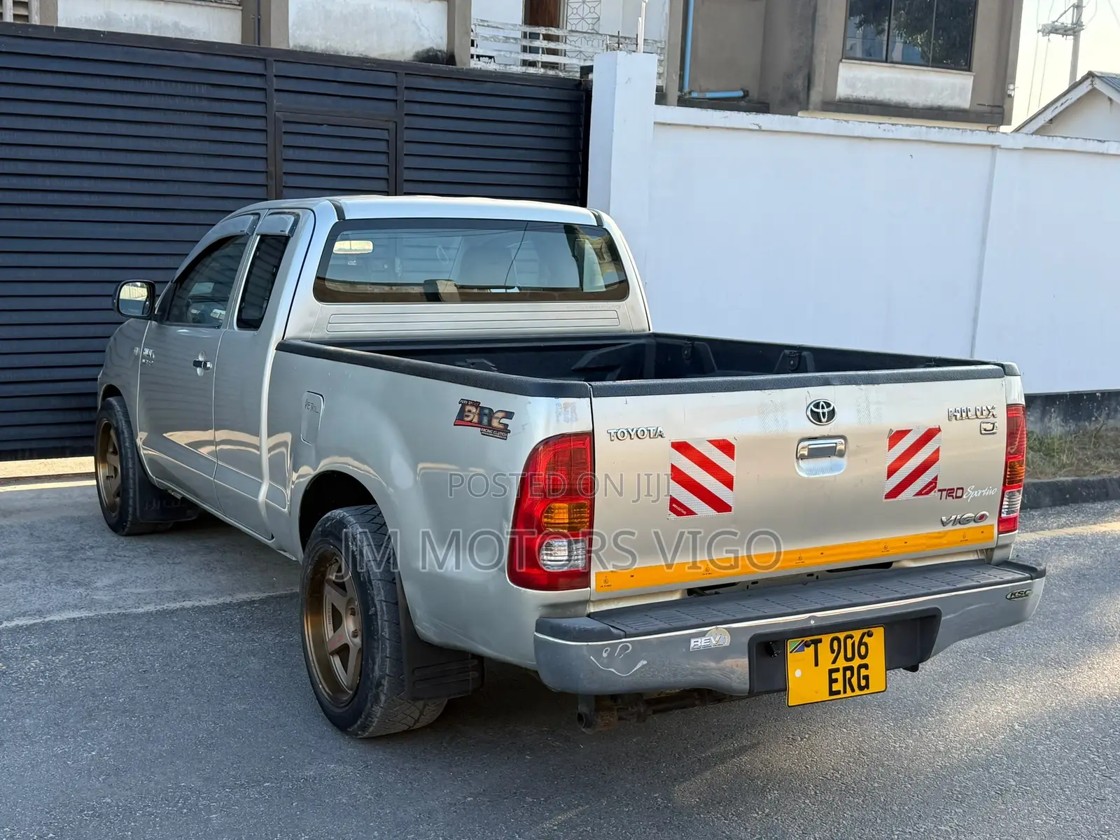 Toyota Hilux 2011 Silver