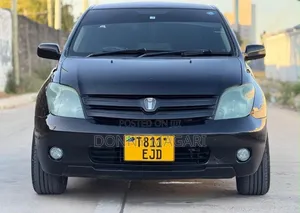 Toyota IST 2004 Black