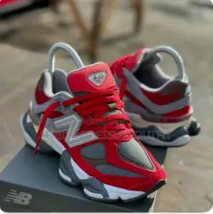 New Balance 9060 Suede Overlay and Chunky Signature Sculpture Midsole