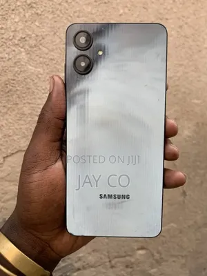 Samsung Galaxy A06 64 GB