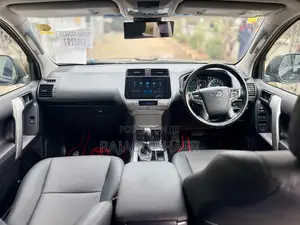 Toyota Land Cruiser Prado 3.0 172hp 2019 Black