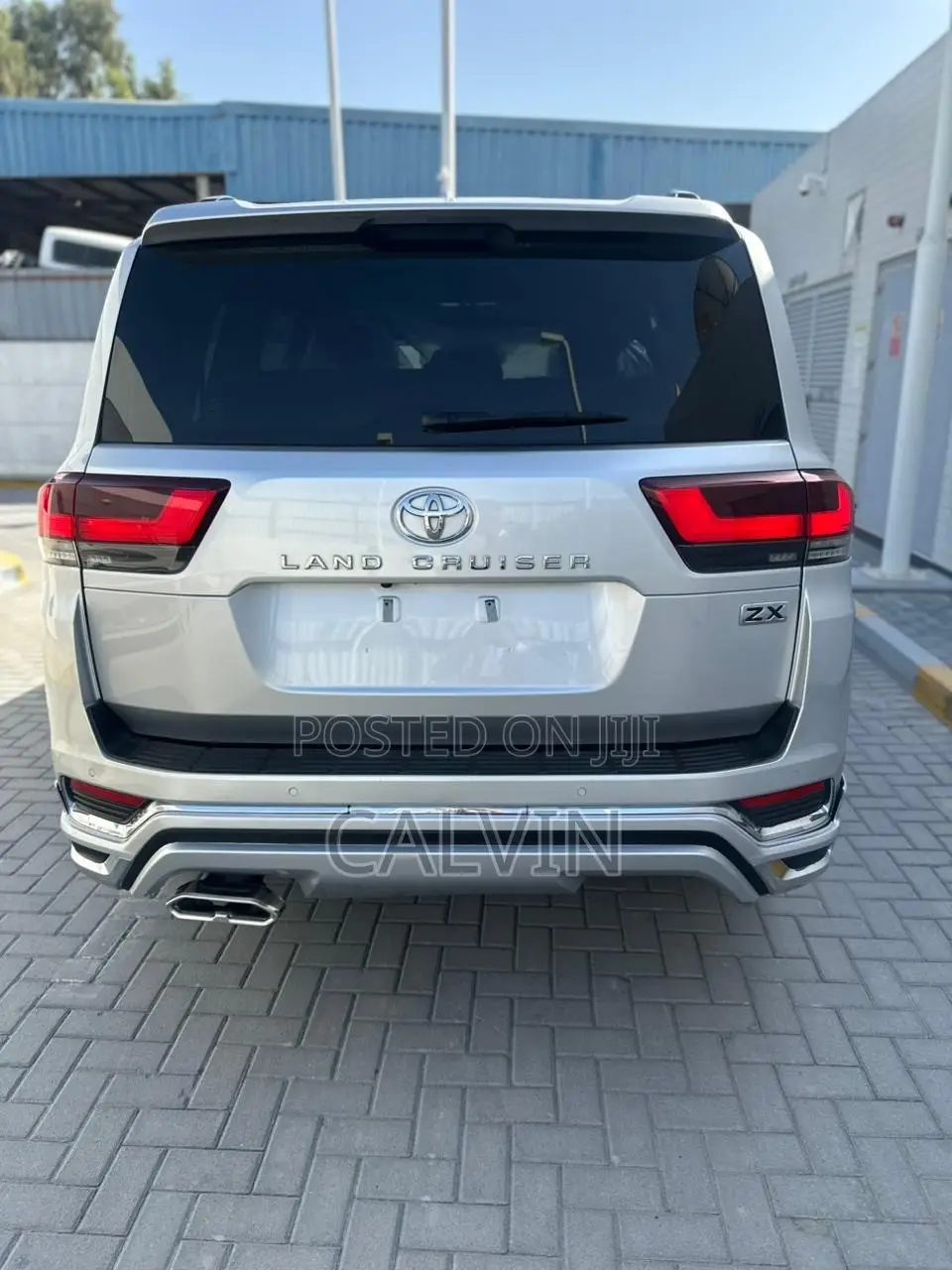 Toyota Land Cruiser 2024 Silver