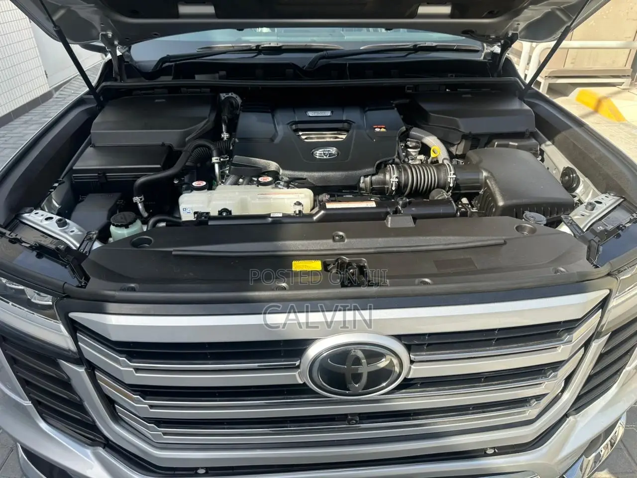 Toyota Land Cruiser 2024 Silver