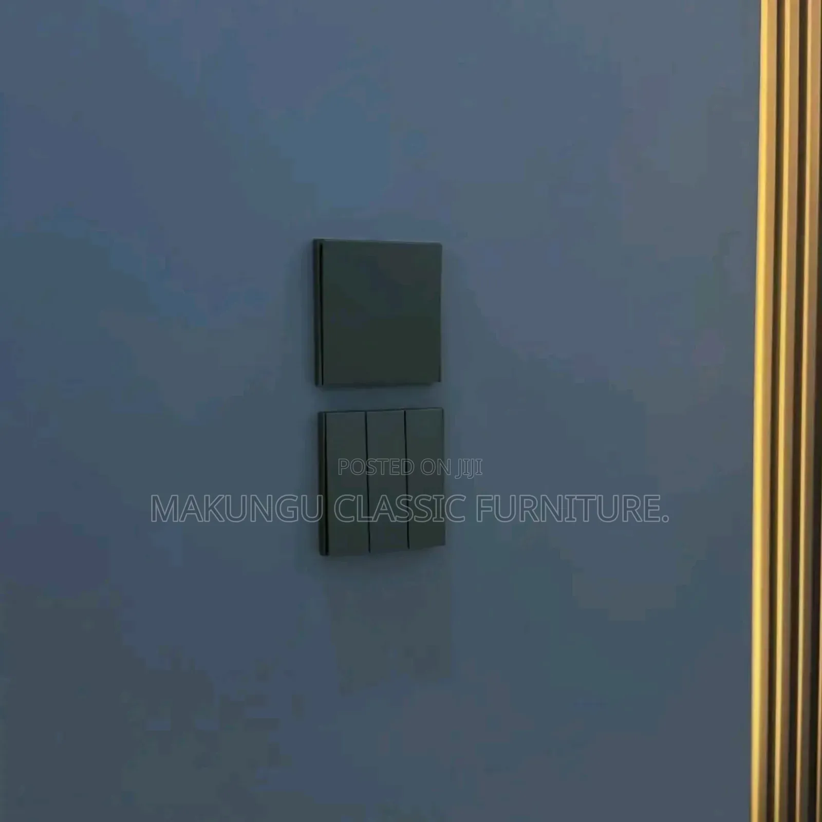 Simple TV Wall Unit and Showcase Decoration