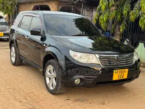 Subaru Forester 2010 Black