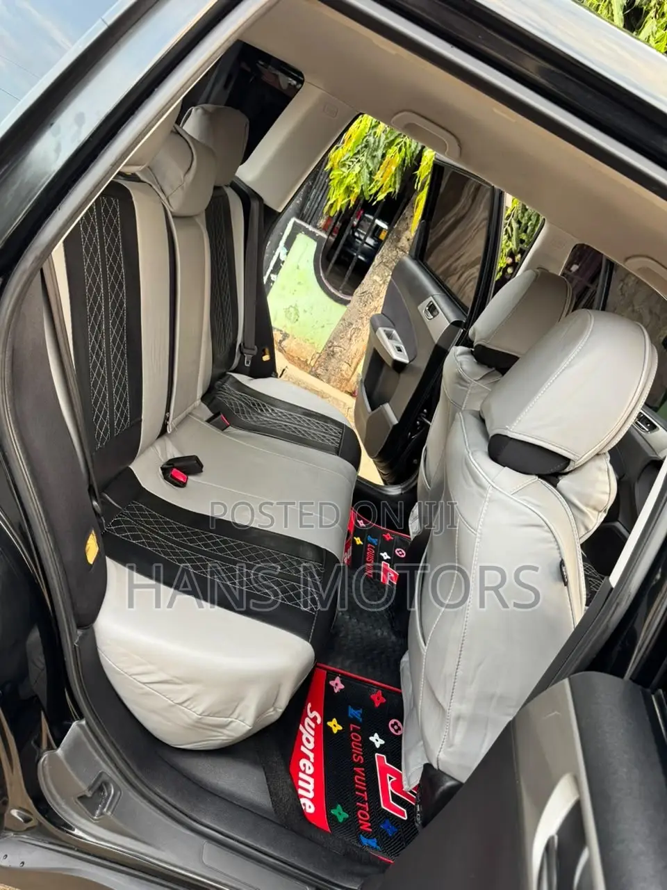 Subaru Forester 2010 Black