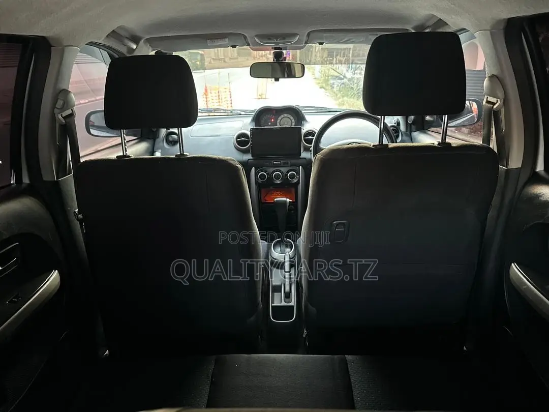 Toyota IST 2006 Silver