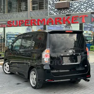 Toyota Noah 2008 Black