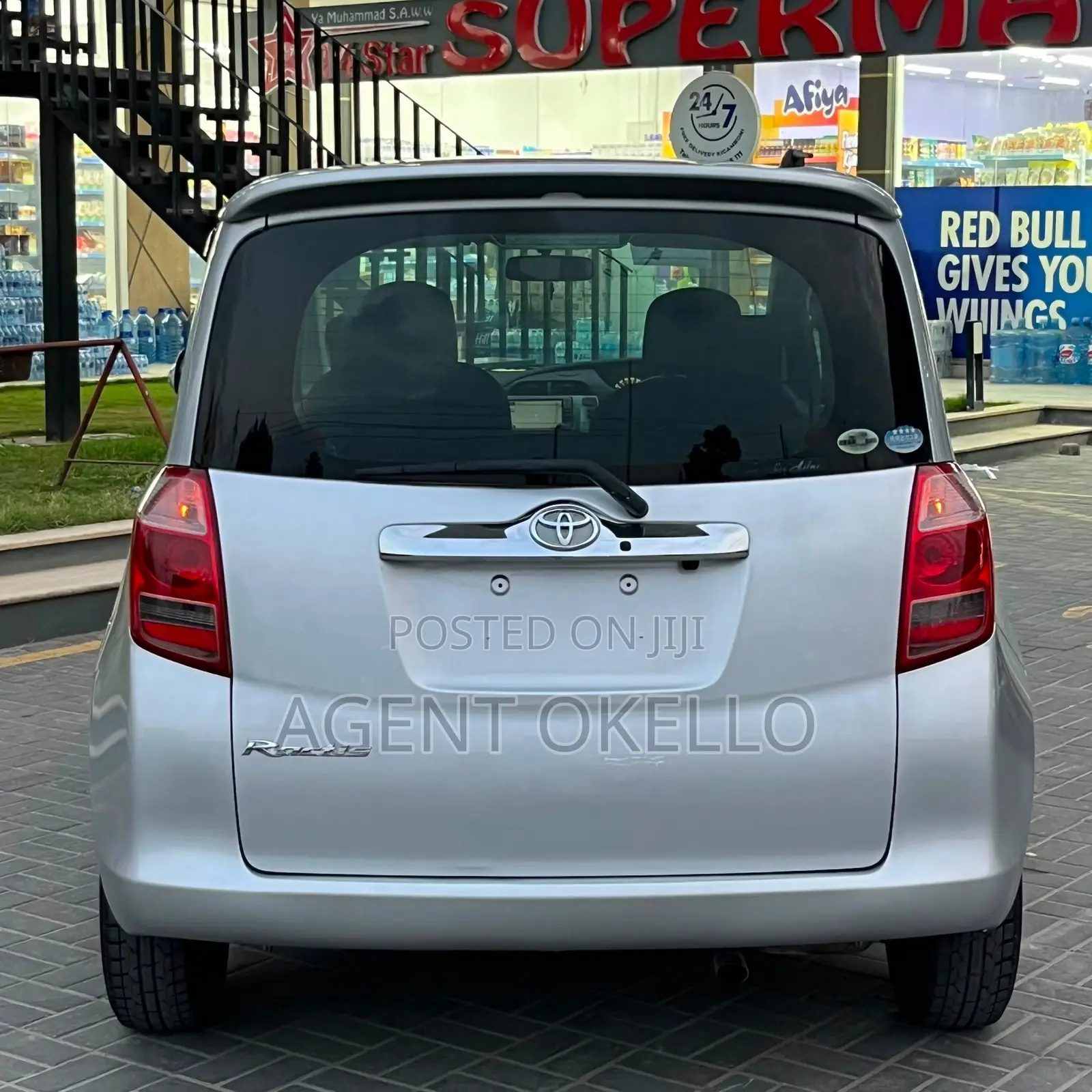 Toyota Ractis 2006 Silver