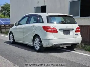 Mercedes-Benz B-Class B180 Petrol 2013 White