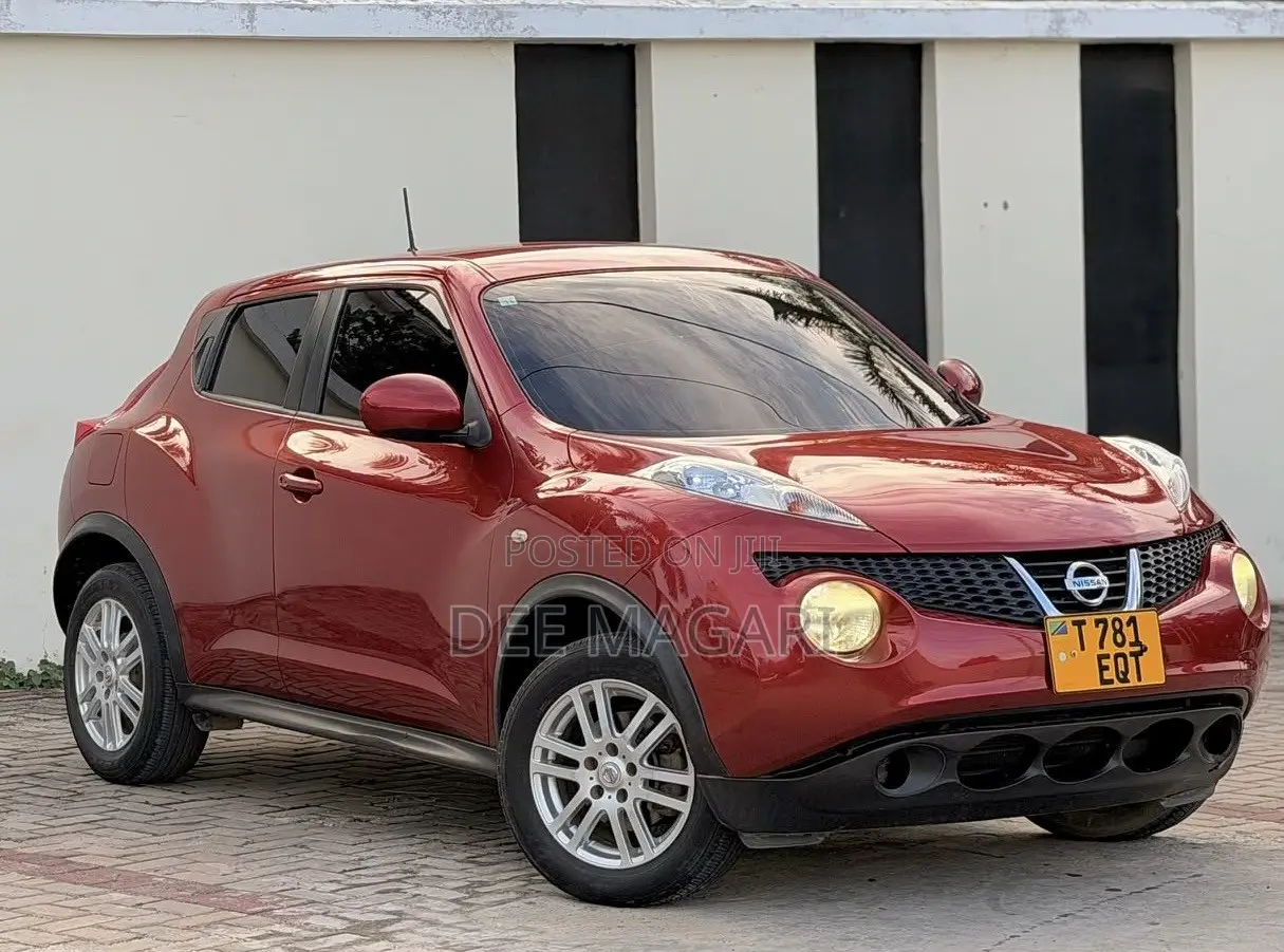 Nissan Juke 2012 Red