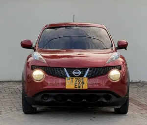 Nissan Juke 2012 Red