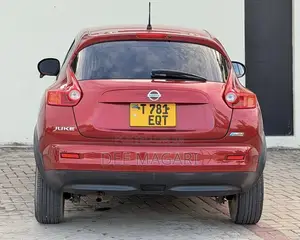 Nissan Juke 2012 Red
