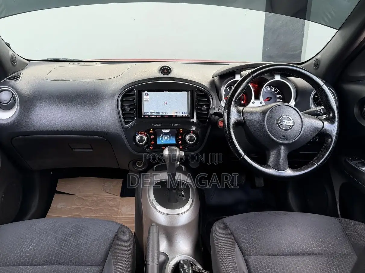 Nissan Juke 2012 Red