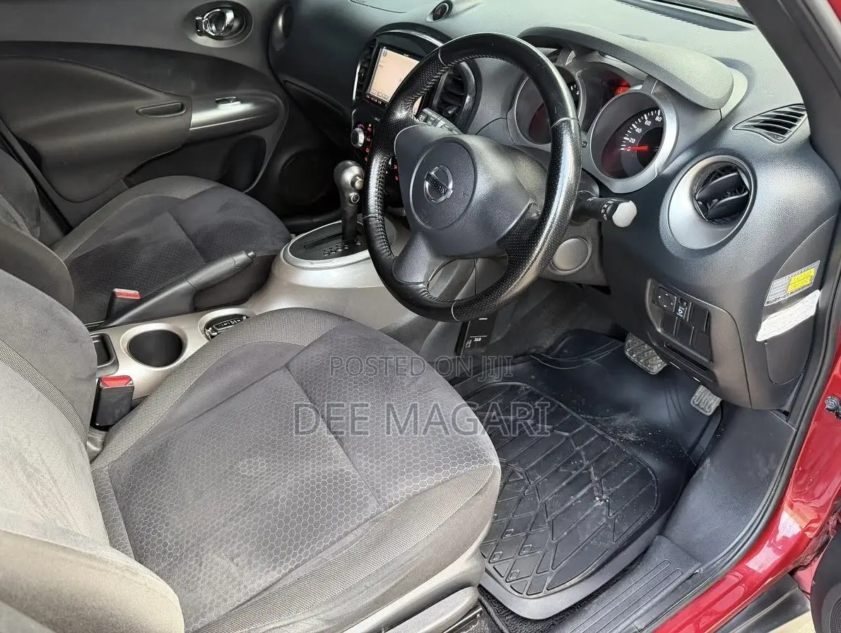 Nissan Juke 2012 Red