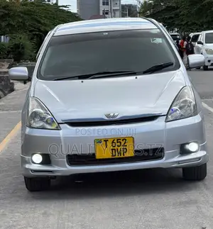 Toyota Wish 2003 Silver
