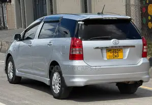 Toyota Wish 2003 Silver