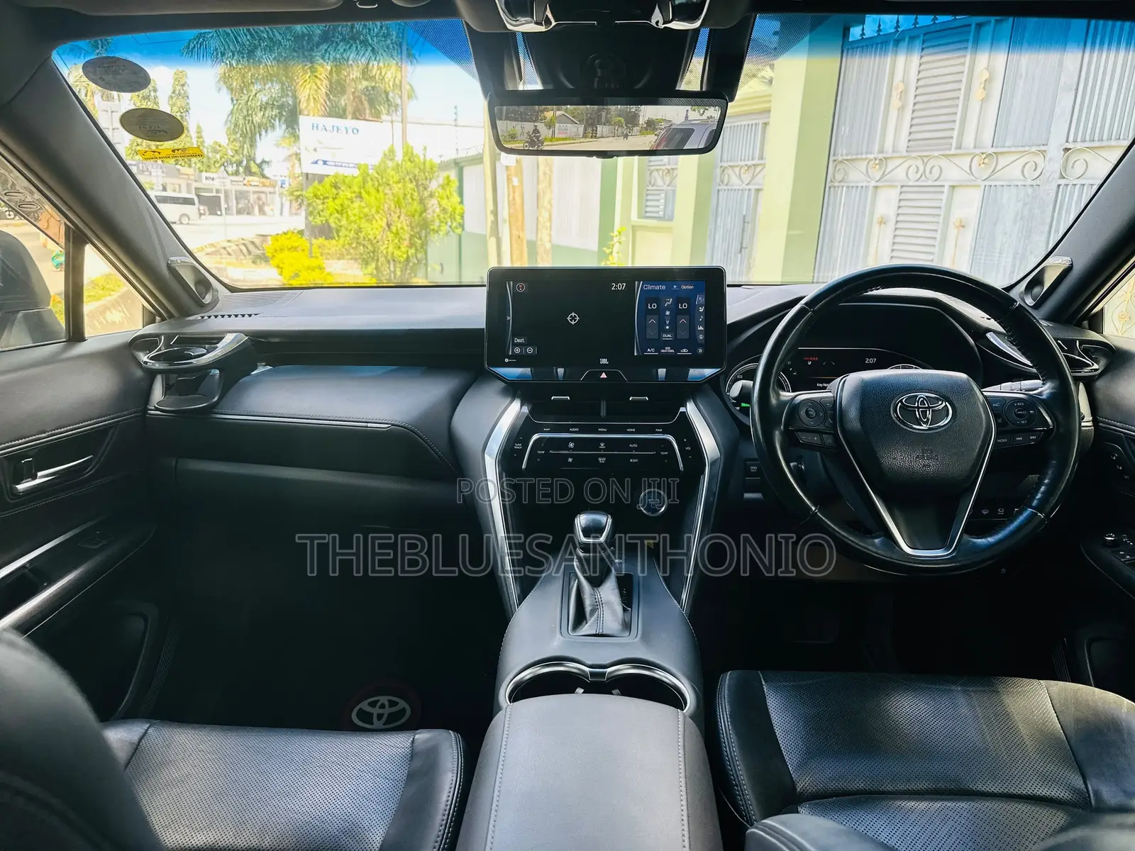 Toyota Harrier 2020 White